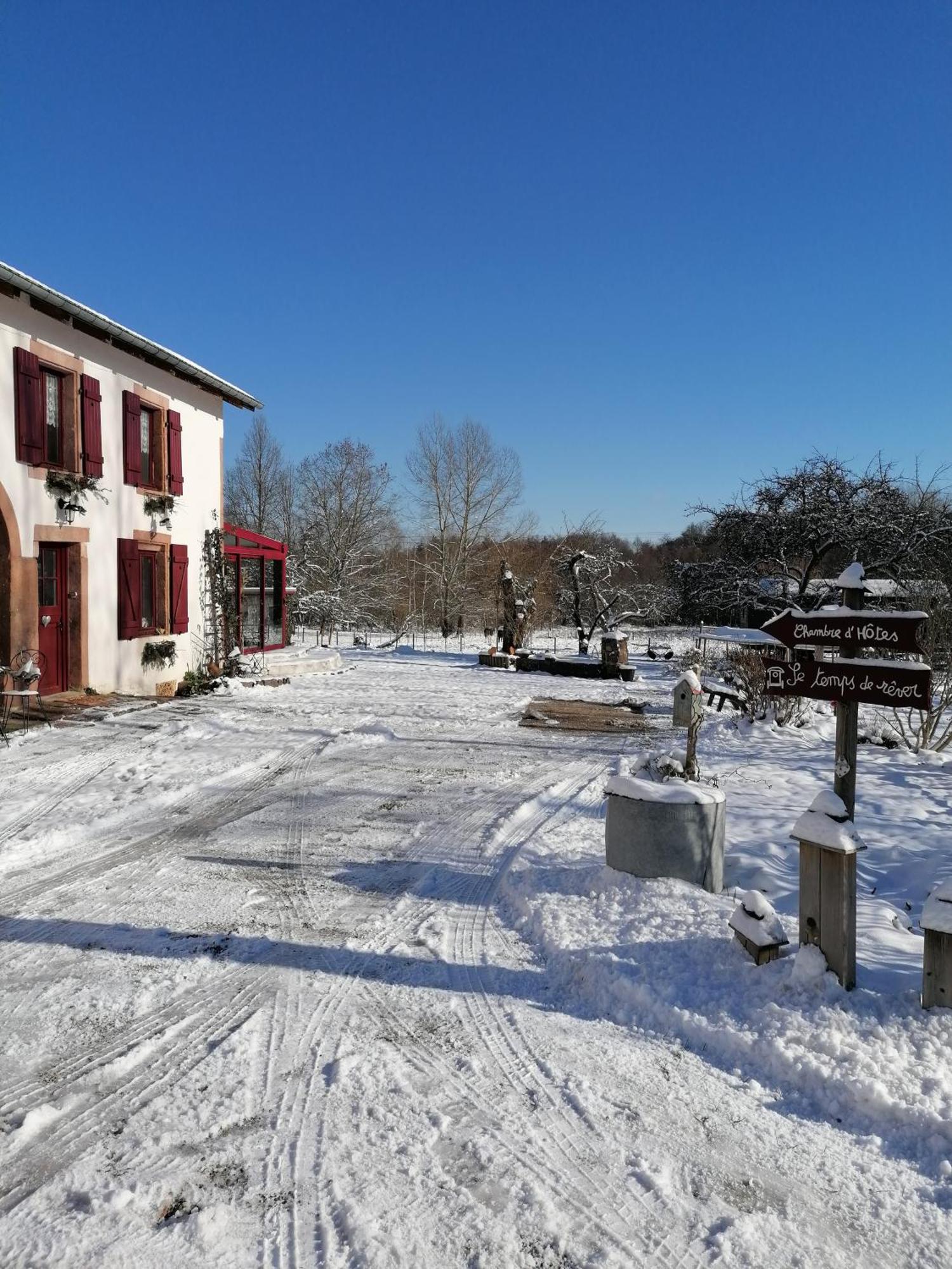 Roulotte Le Temps De Rever Bed & Breakfast Saint-Michel-sur-Meurthe Dış mekan fotoğraf